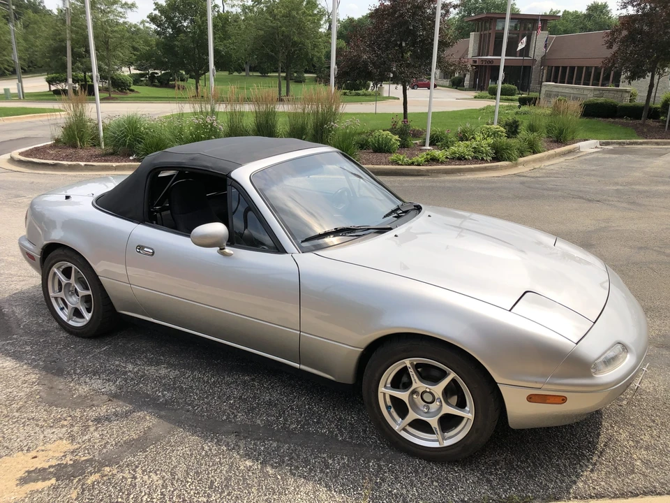 1992 Mazda NA MX-5 Miata - Image 24 of 31