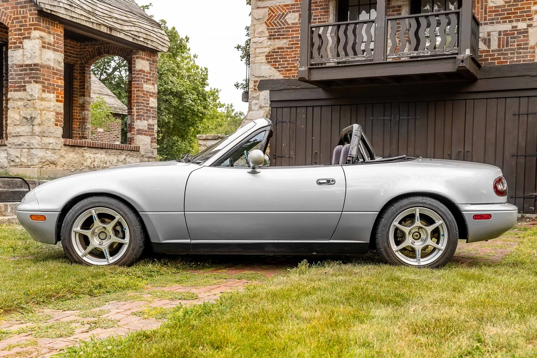 1992 Mazda NA MX-5 Miata - Image 3 of 31
