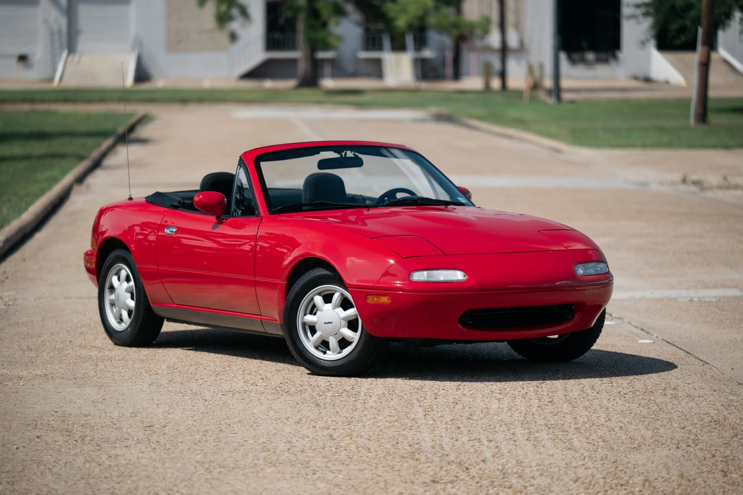 1992 Mazda NA MX-5 Miata - Image 17 of 31