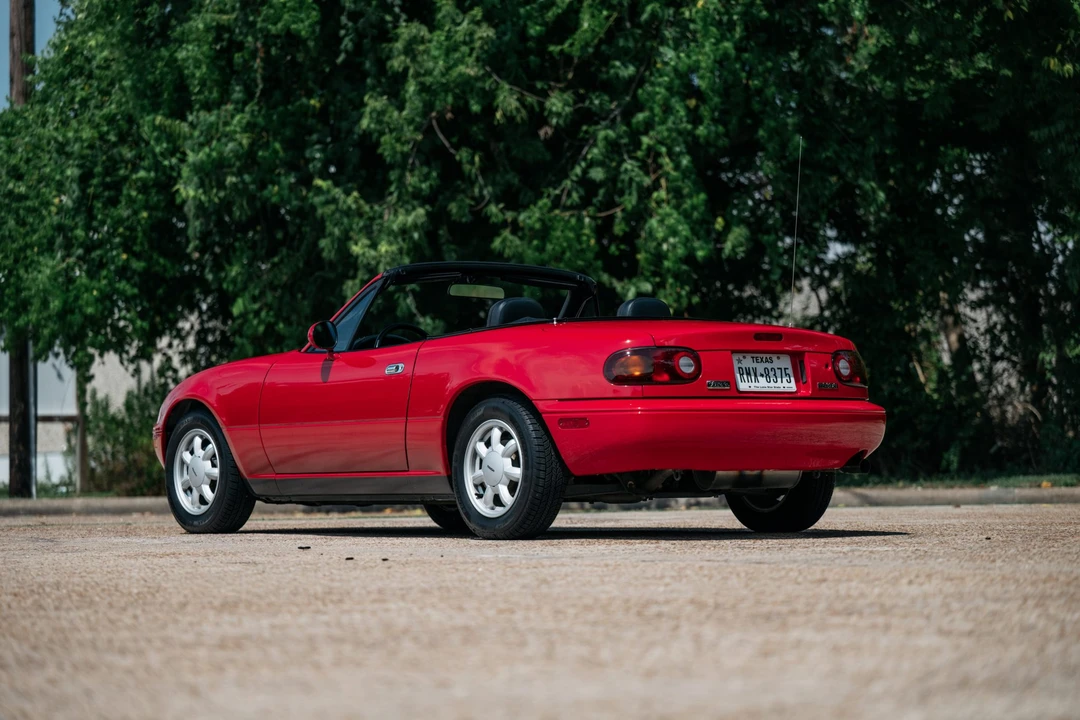 1992 Mazda NA MX-5 Miata - Image 10 of 31