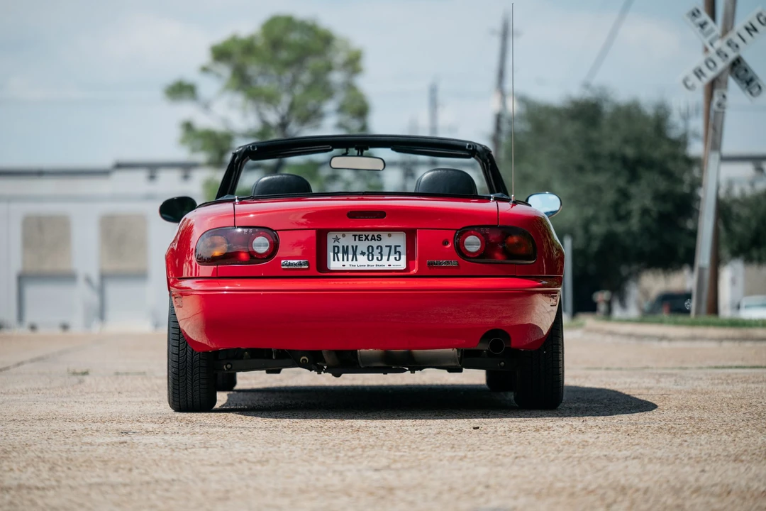1992 Mazda NA MX-5 Miata - Image 13 of 31