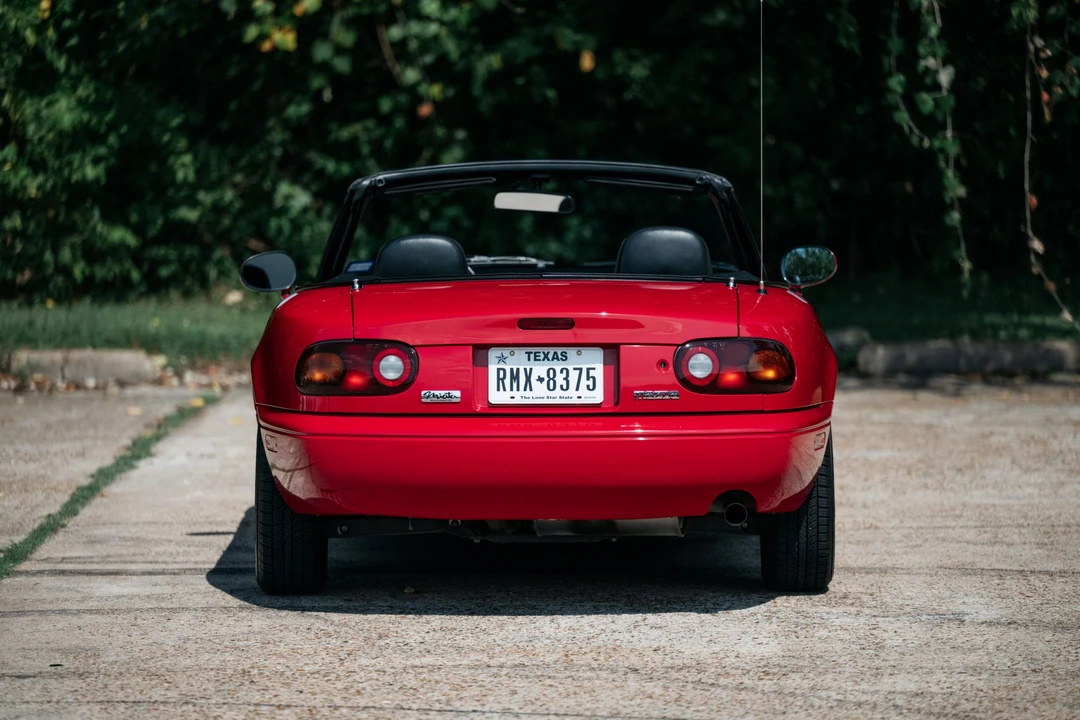 1992 Mazda NA MX-5 Miata - Image 14 of 31