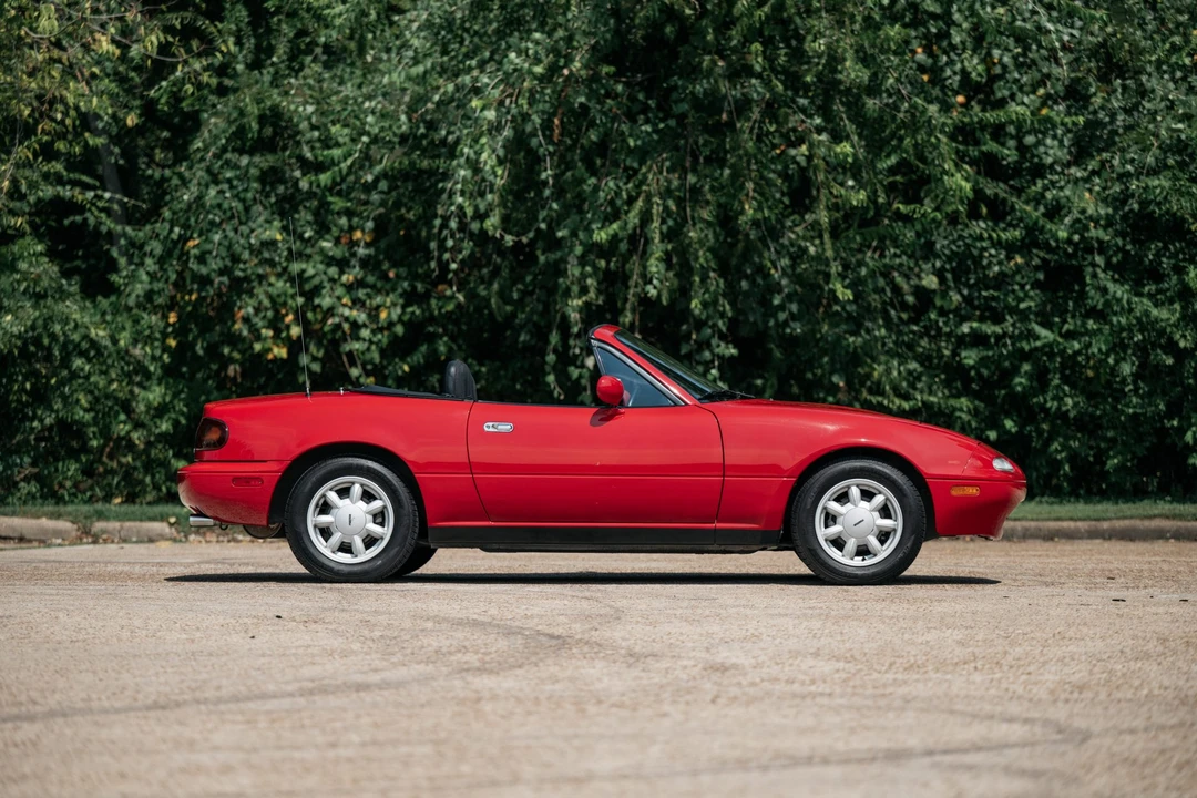 1992 Mazda NA MX-5 Miata - Image 16 of 31