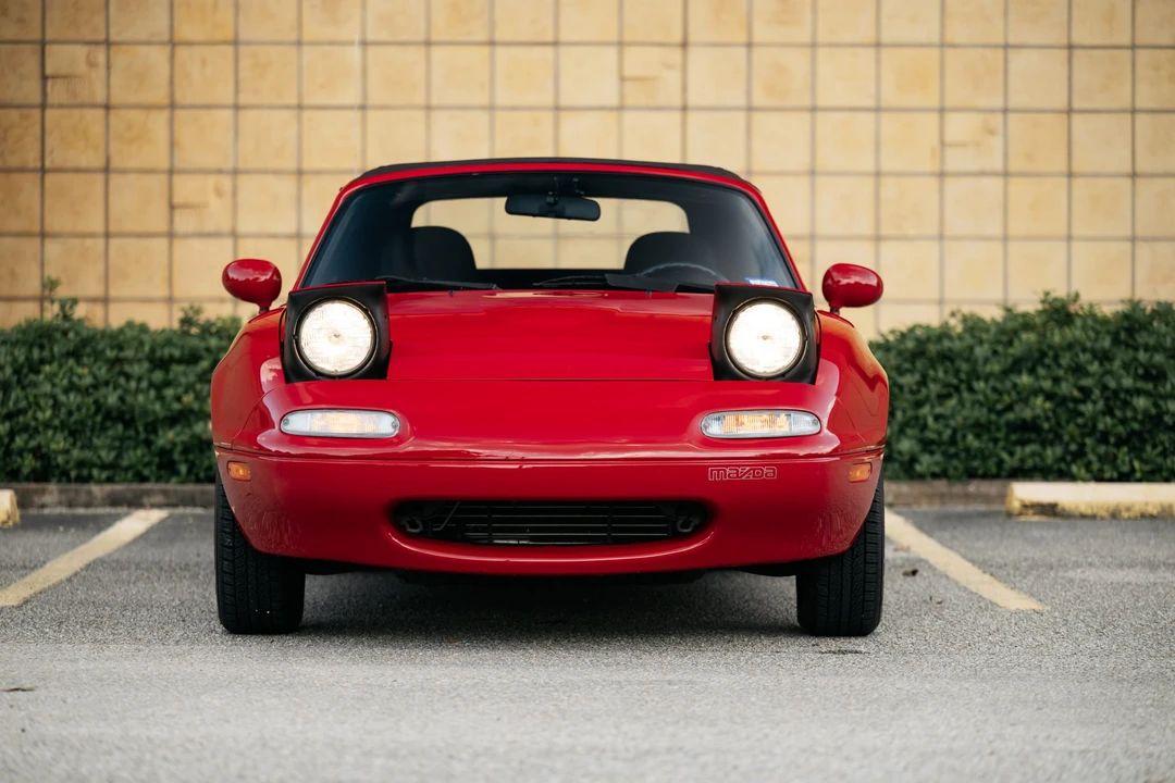 1992 Mazda NA MX-5 Miata - Image 25 of 31