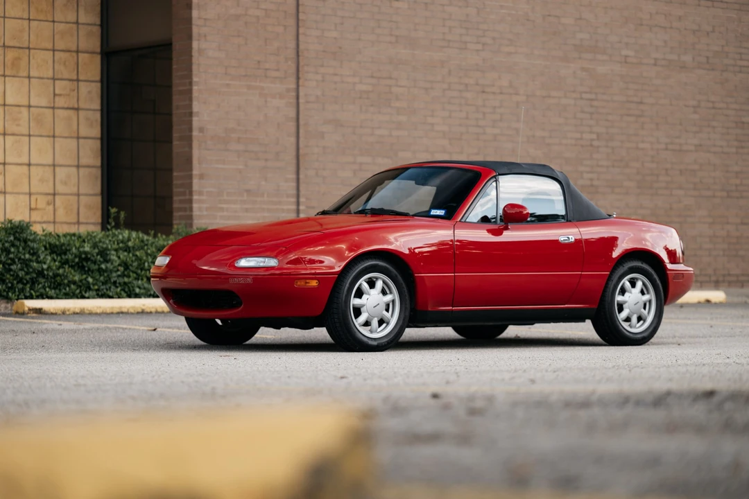 1992 Mazda NA MX-5 Miata - Image 28 of 31