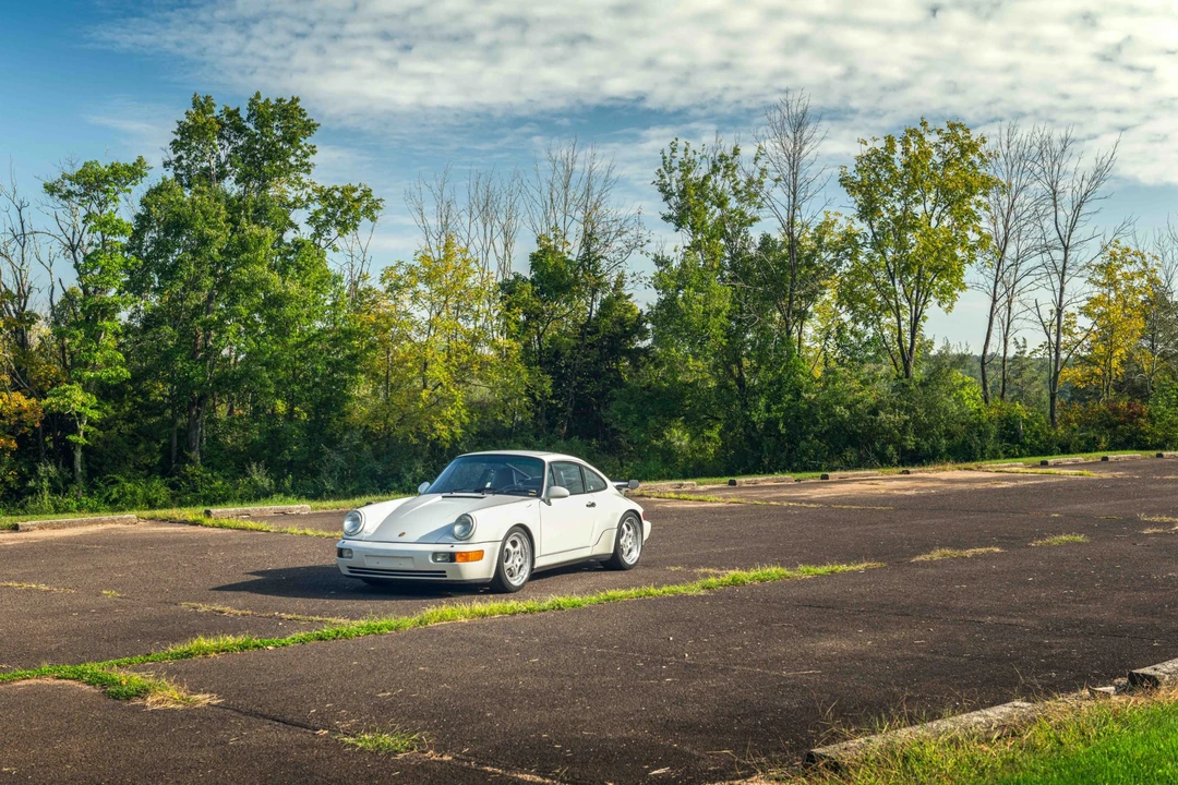1992 Porsche 964 Turbo - Image 7 of 31