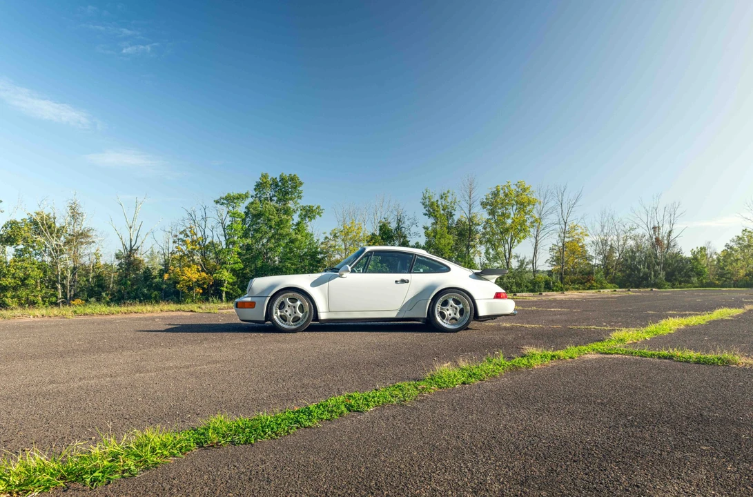 1992 Porsche 964 Turbo - Image 9 of 31
