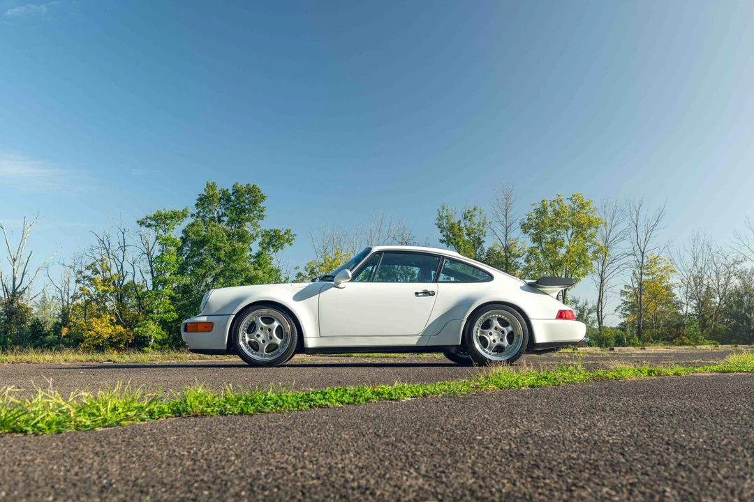1992 Porsche 964 Turbo - Image 10 of 31
