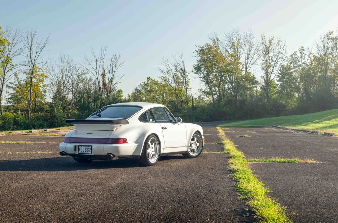 1992 Porsche 964 Turbo - Image 23 of 31