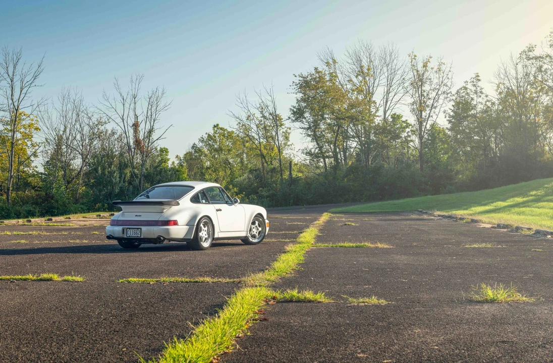 1992 Porsche 964 Turbo - Image 25 of 31