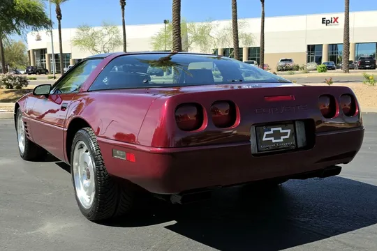 1993 Chevrolet Corvette C4 - Image 2 of 9