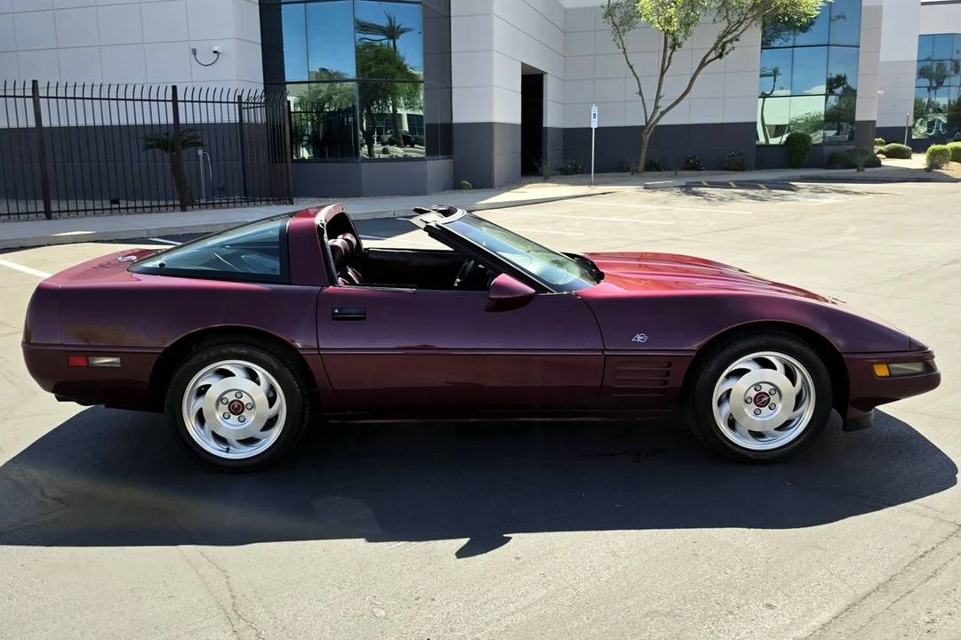 1993 Chevrolet Corvette C4 - Image 3 of 9