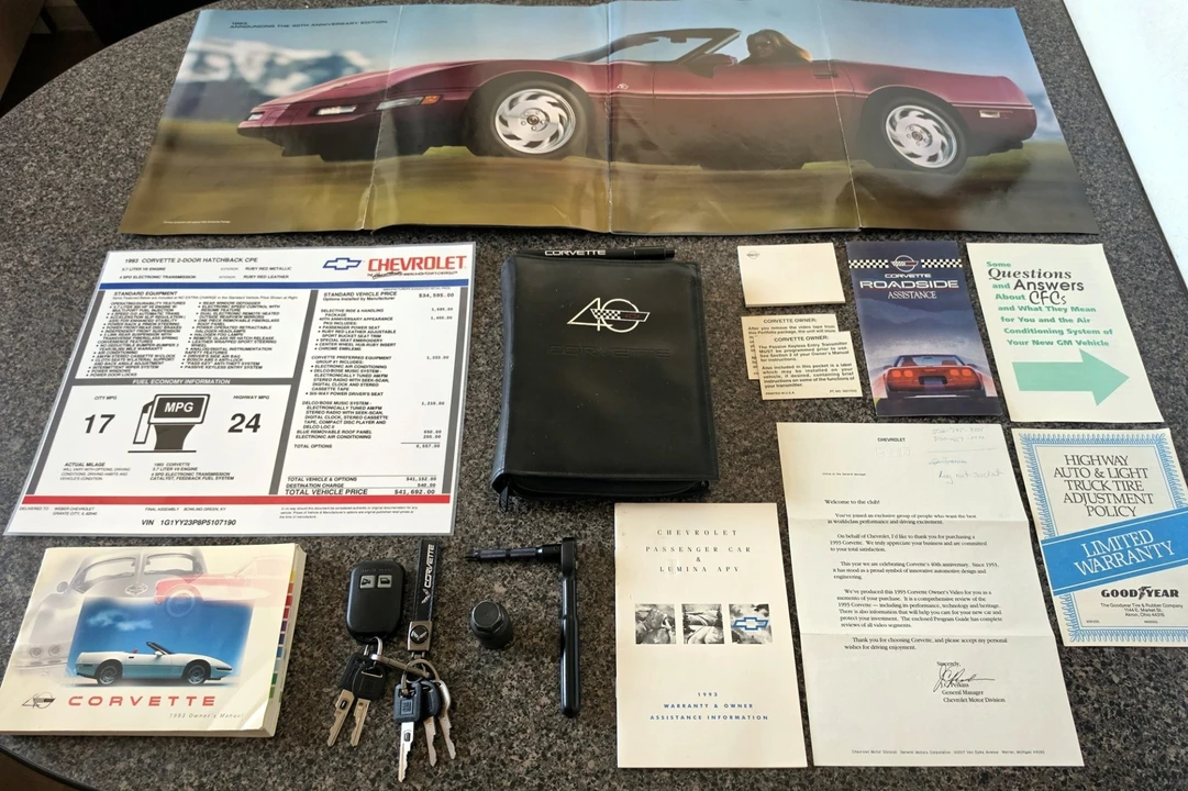 1993 Chevrolet Corvette C4 - Image 8 of 9