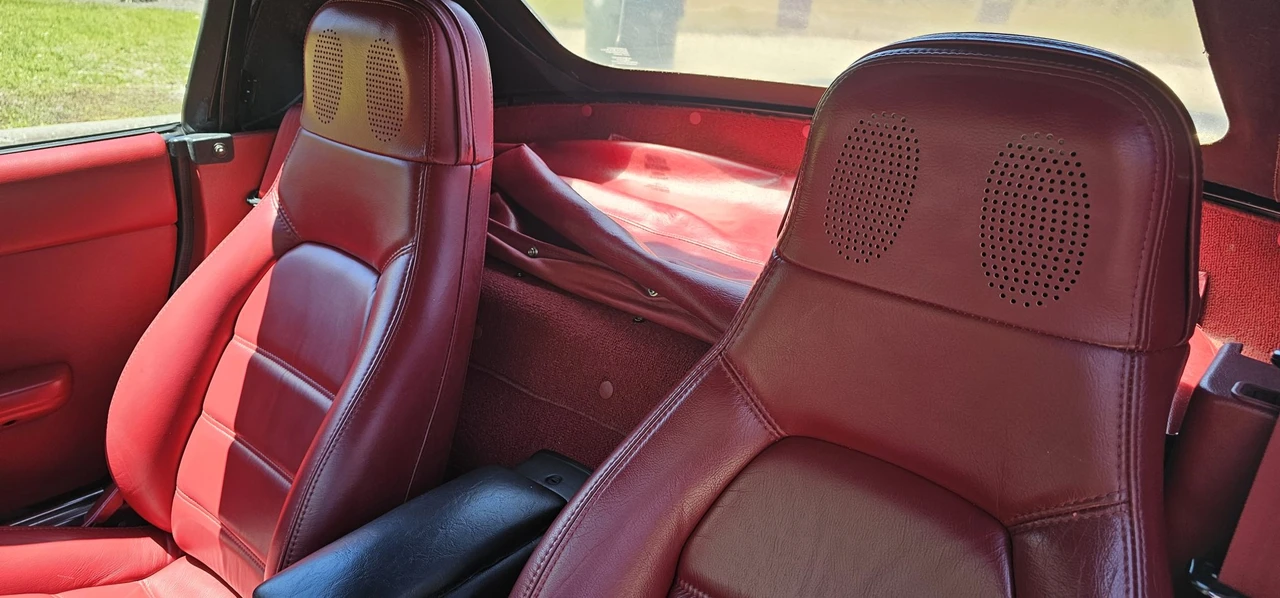 1993 Mazda NA MX-5 Miata - Image 29 of 31