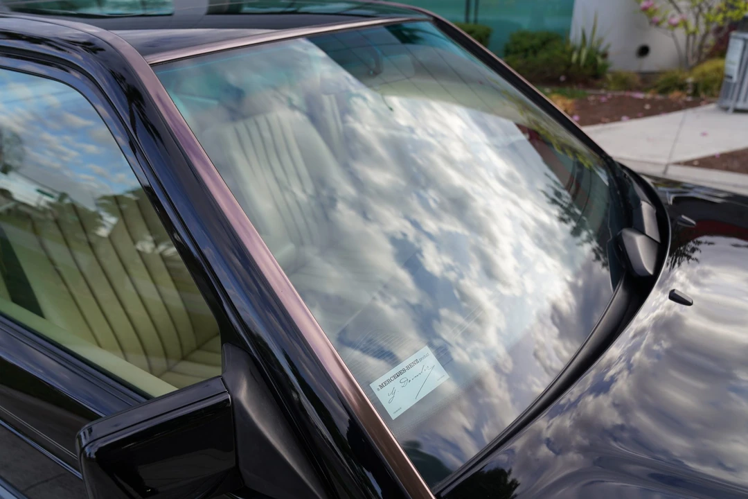 1993 Mercedes-Benz 190E - Image 22 of 31