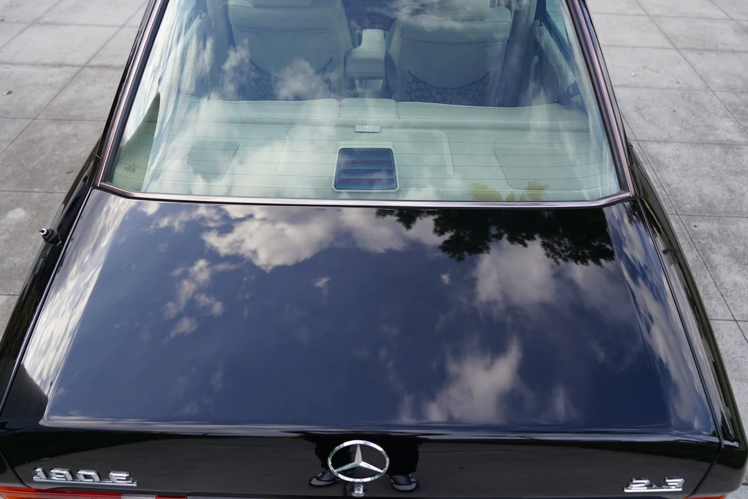 1993 Mercedes-Benz 190E - Image 30 of 31