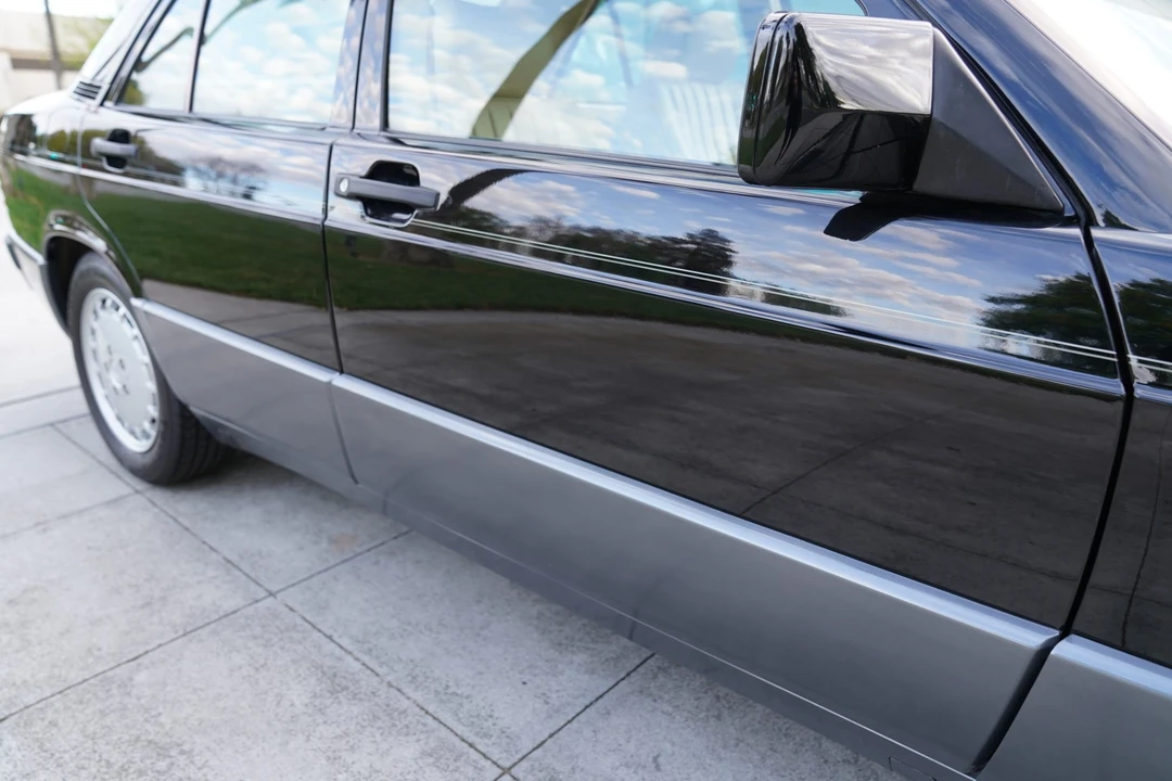 1993 Mercedes-Benz 190E - Image 31 of 31