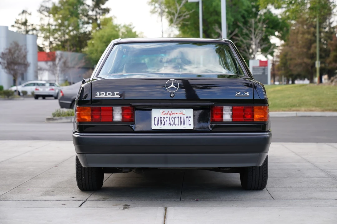 1993 Mercedes-Benz 190E - Image 4 of 31