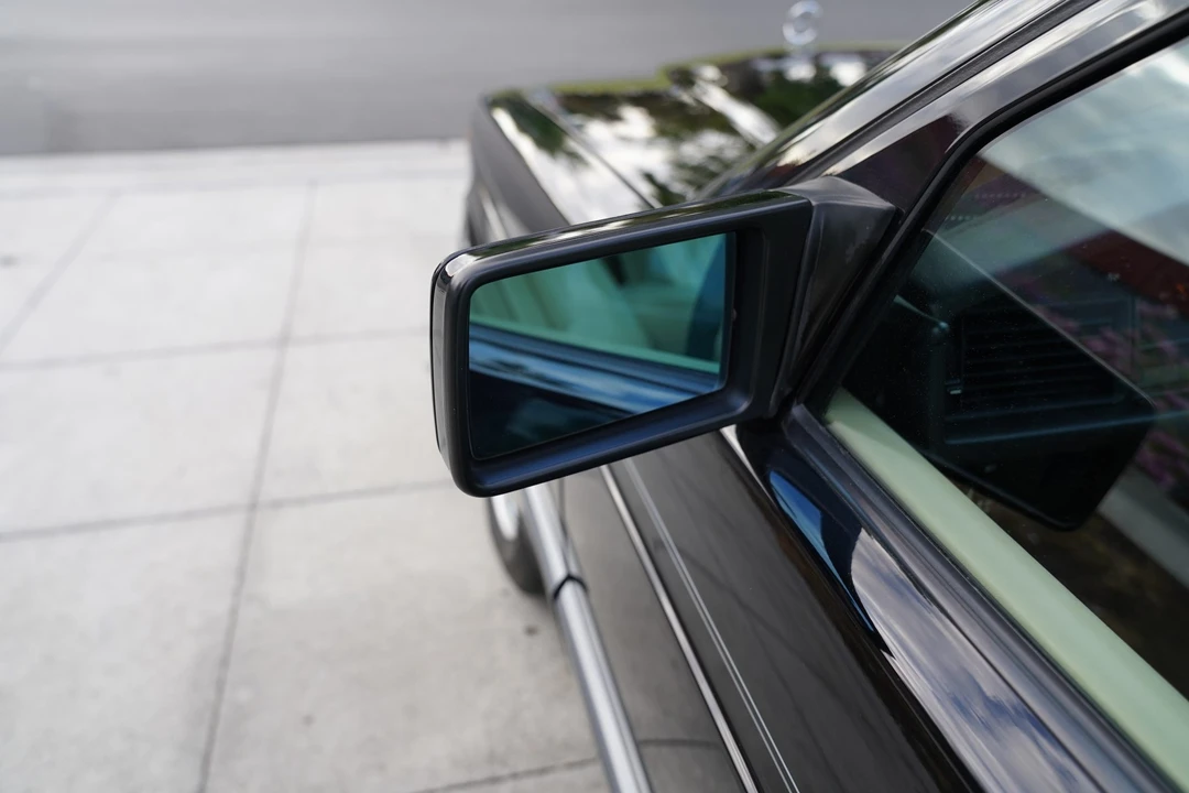 1993 Mercedes-Benz 190E - Image 20 of 31