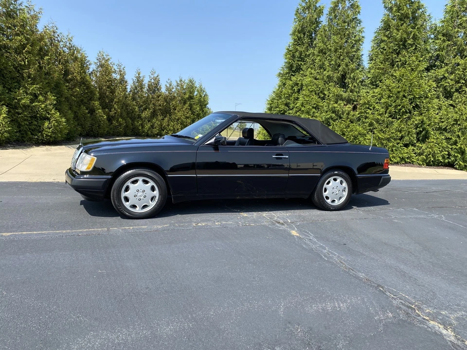 1993 Mercedes-Benz W124 E-Class - Image 8 of 31