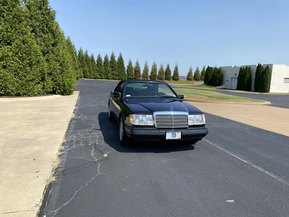 1993 Mercedes-Benz W124 E-Class - Image 3 of 31
