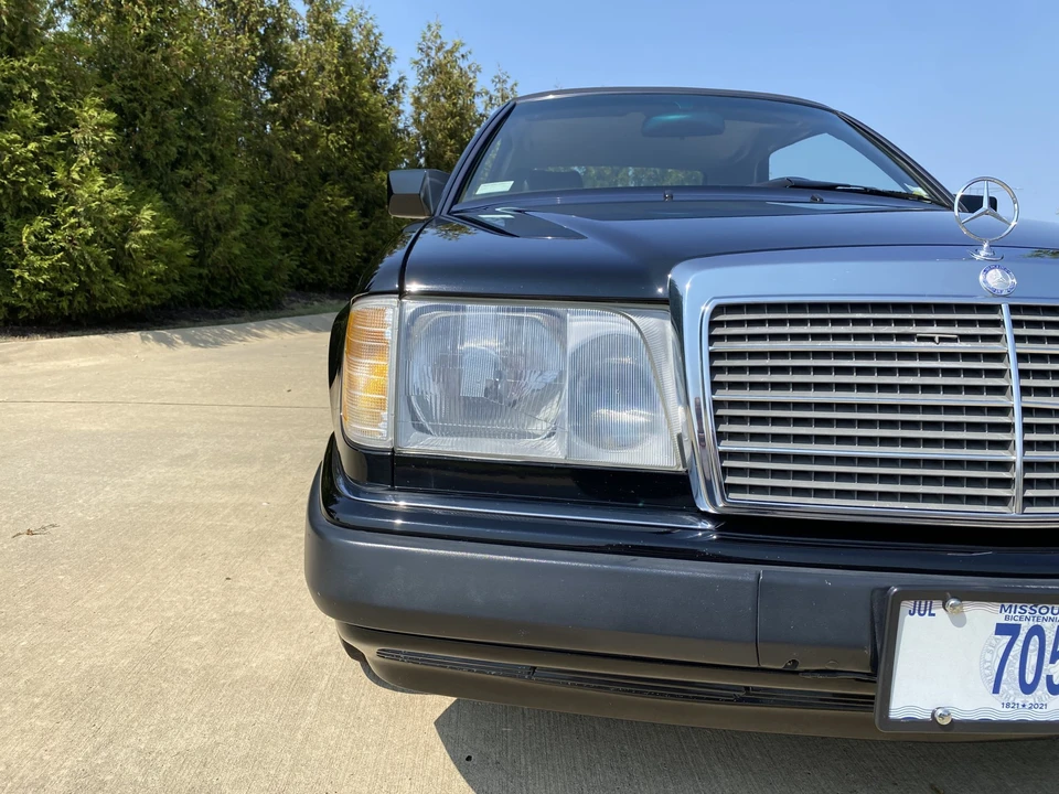 1993 Mercedes-Benz W124 E-Class - Image 27 of 31
