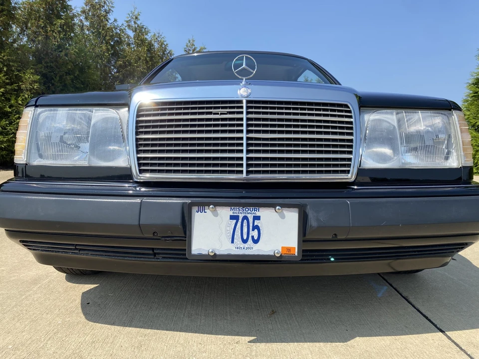 1993 Mercedes-Benz W124 E-Class - Image 28 of 31