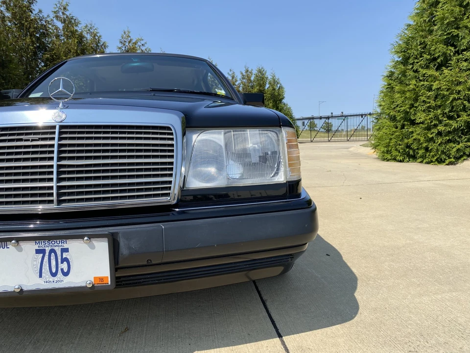 1993 Mercedes-Benz W124 E-Class - Image 29 of 31