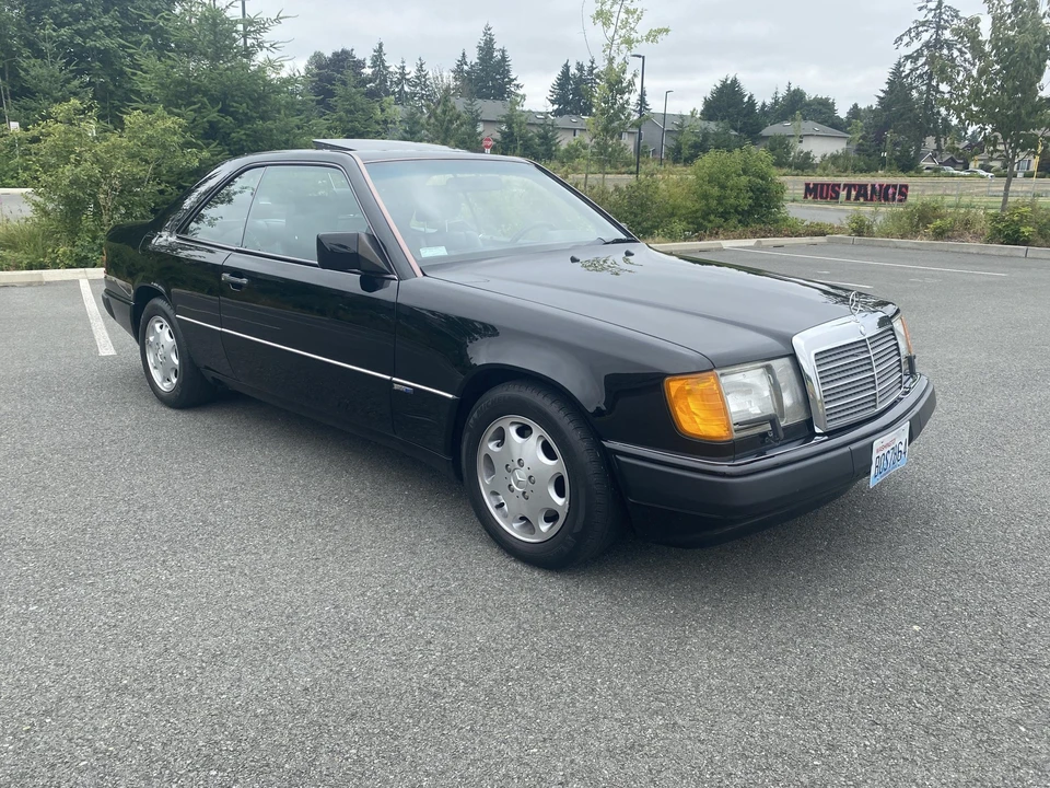 1993 Mercedes-Benz W124 E-Class - Image 3 of 31