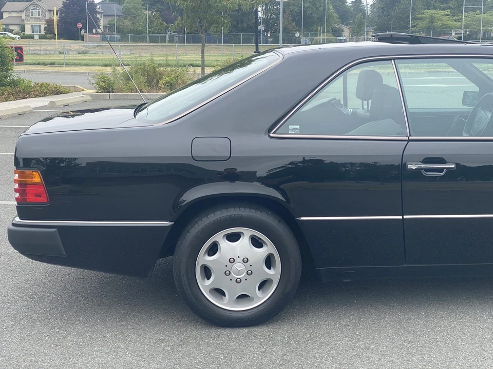 1993 Mercedes-Benz W124 E-Class - Image 28 of 31