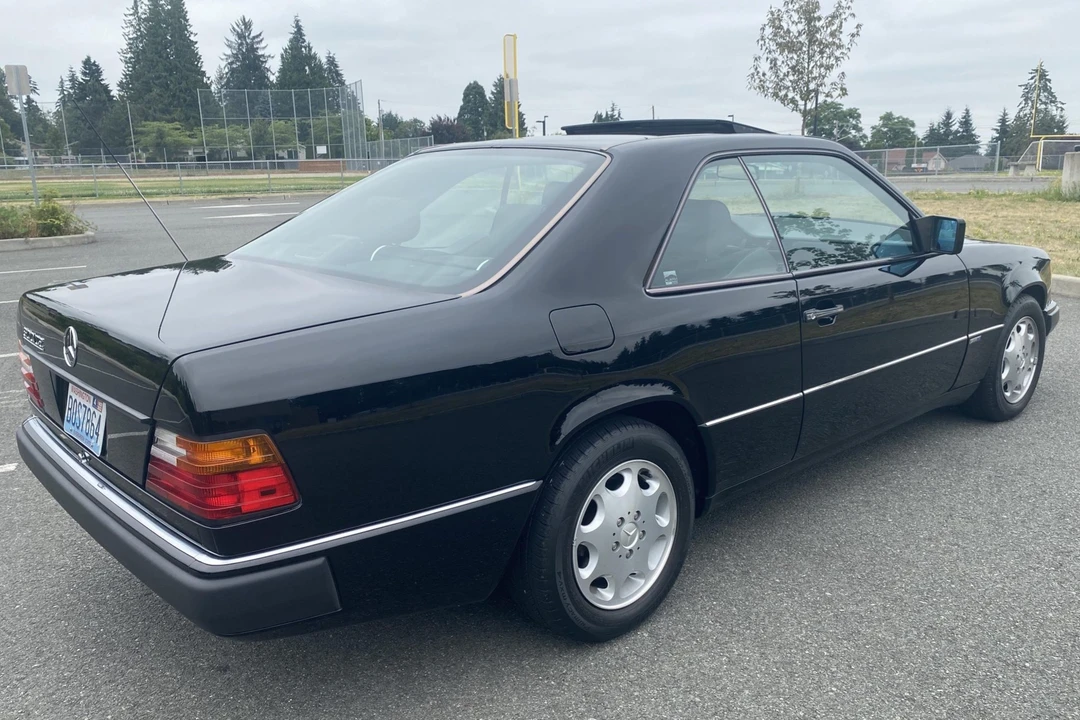 1993 Mercedes-Benz W124 E-Class - Image 5 of 31
