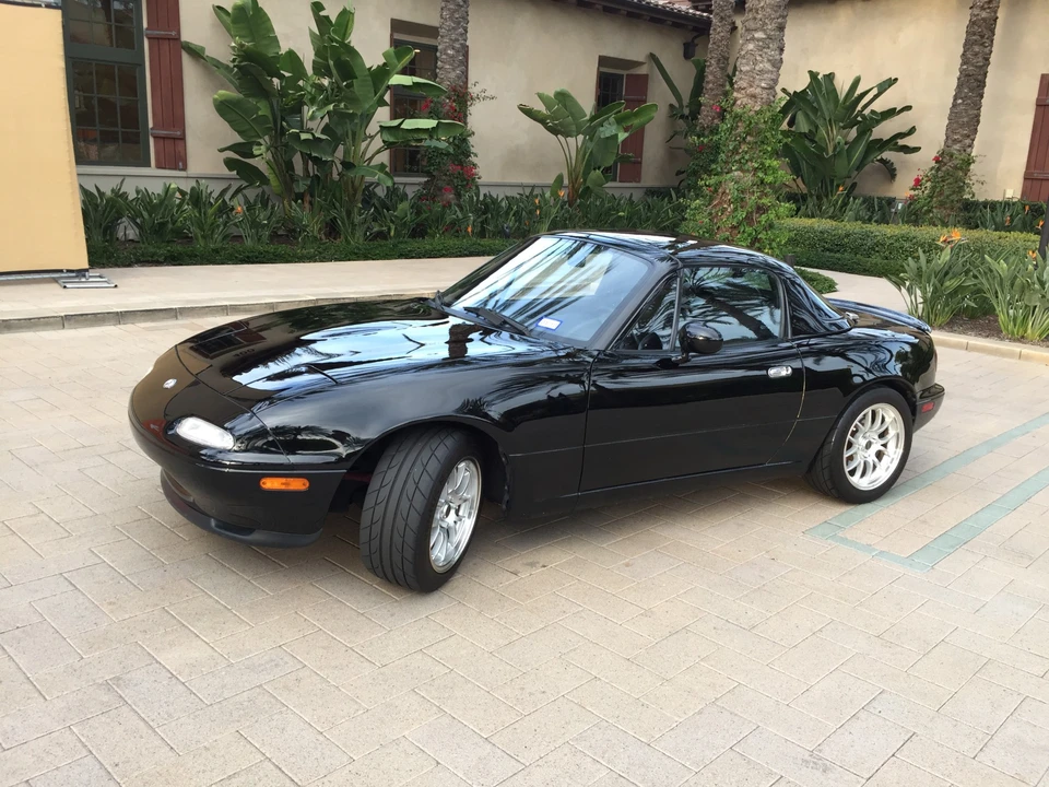 1994 Mazda NA MX-5 Miata - Image 2 of 31
