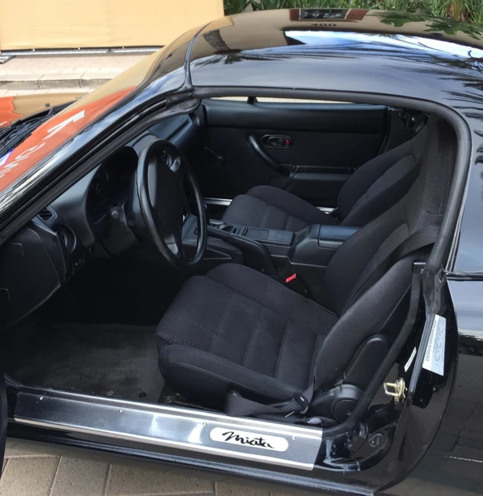 1994 Mazda NA MX-5 Miata - Image 17 of 31
