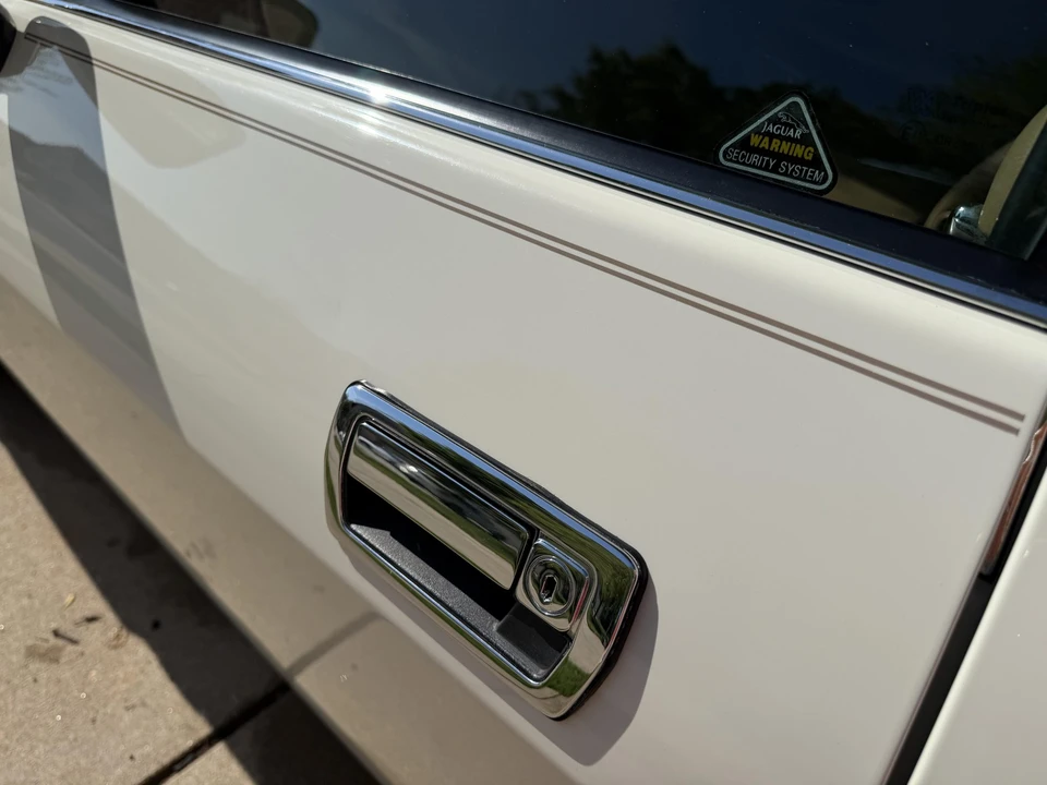 1995 Jaguar XJS Convertible - Image 17 of 31