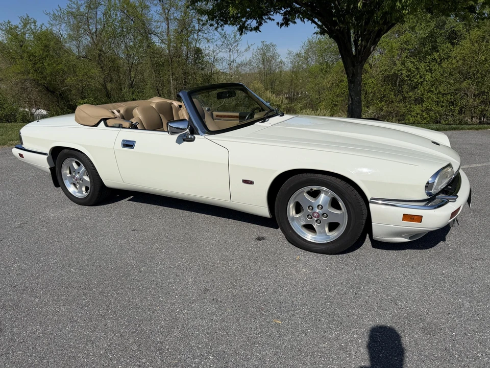 1995 Jaguar XJS Convertible - Image 10 of 31