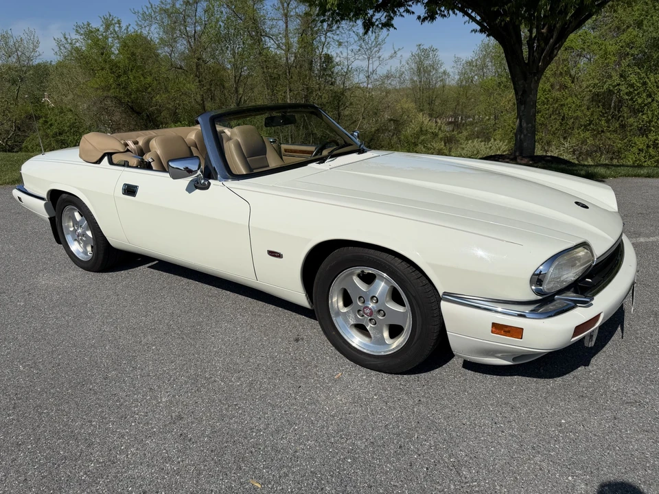 1995 Jaguar XJS Convertible - Image 9 of 31
