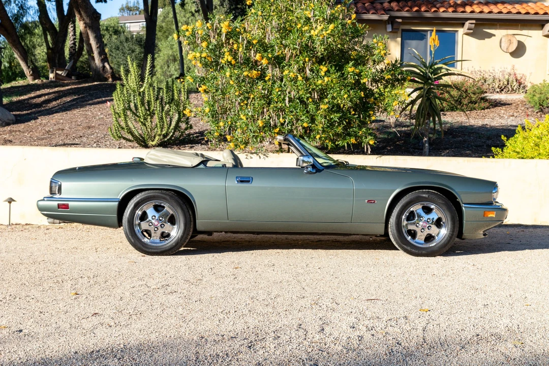 1995 Jaguar XJS Convertible - Image 7 of 31