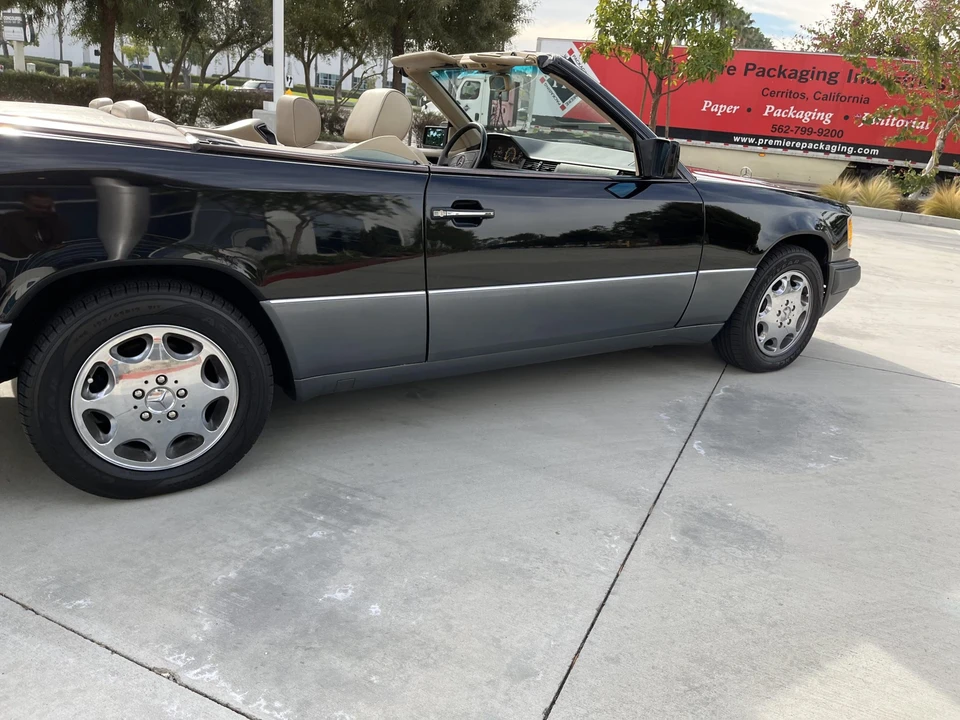1995 Mercedes-Benz W124 E-Class - Image 28 of 31