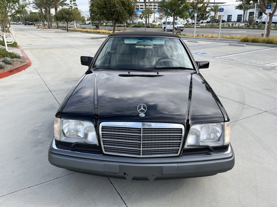 1995 Mercedes-Benz W124 E-Class - Image 16 of 31