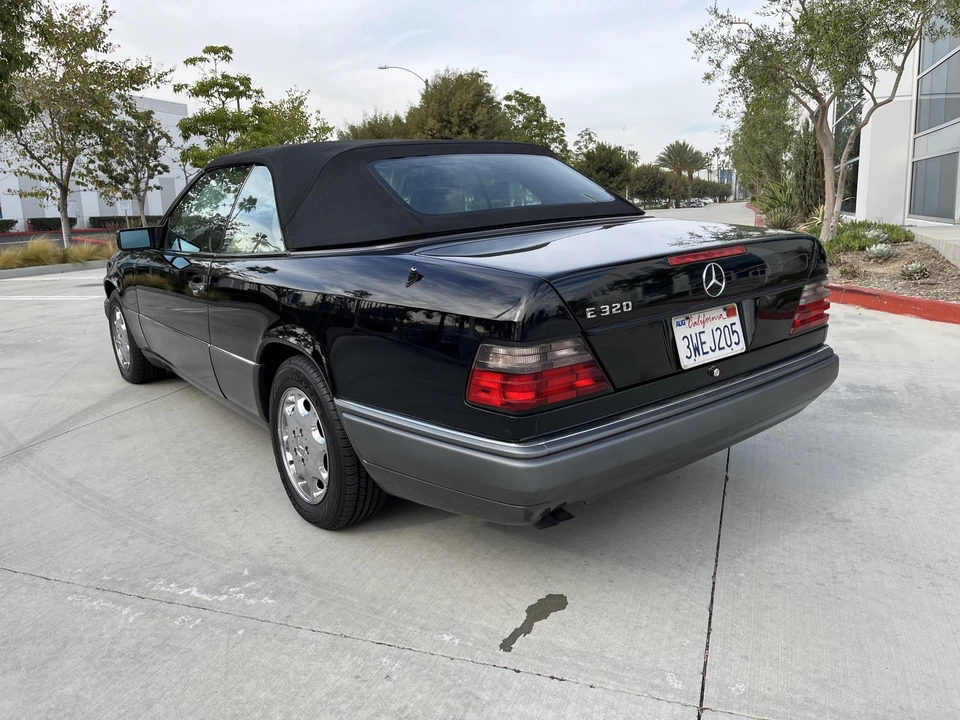 1995 Mercedes-Benz W124 E-Class - Image 23 of 31