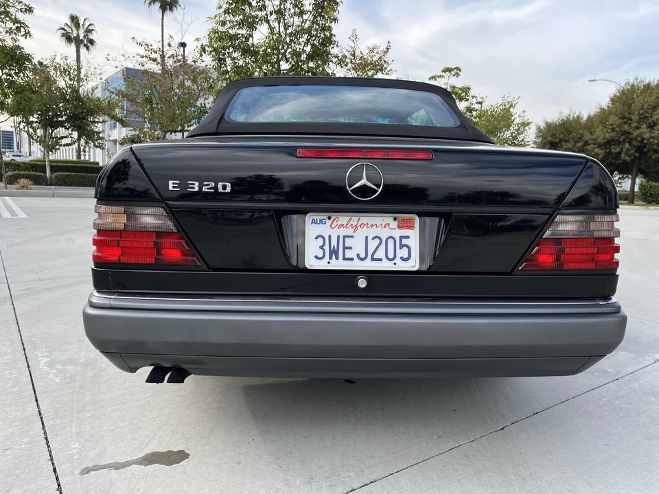 1995 Mercedes-Benz W124 E-Class - Image 22 of 31
