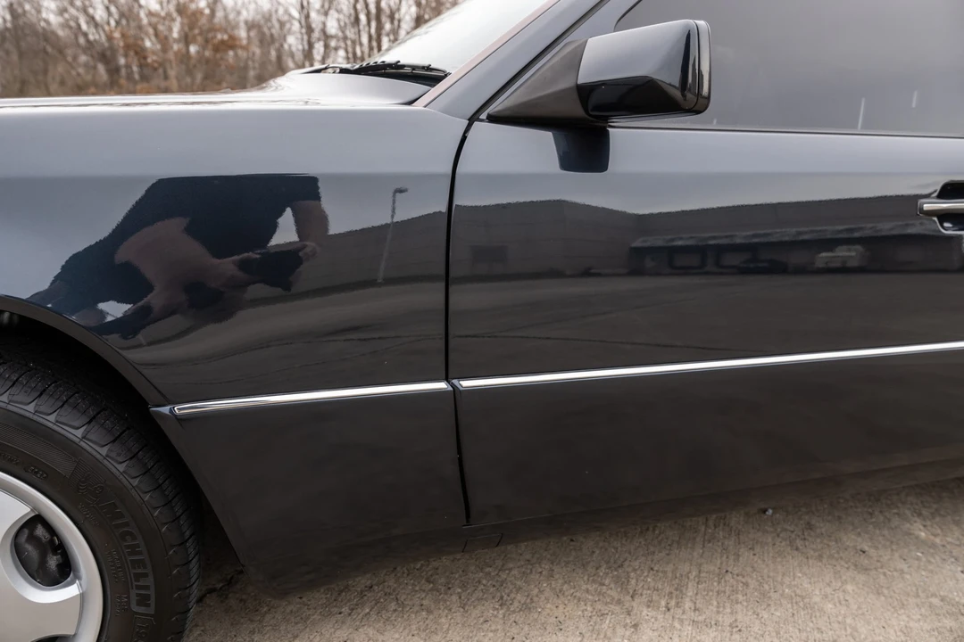 1995 Mercedes-Benz W124 E-Class - Image 19 of 31