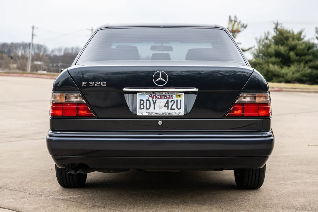 1995 Mercedes-Benz W124 E-Class - Image 7 of 31