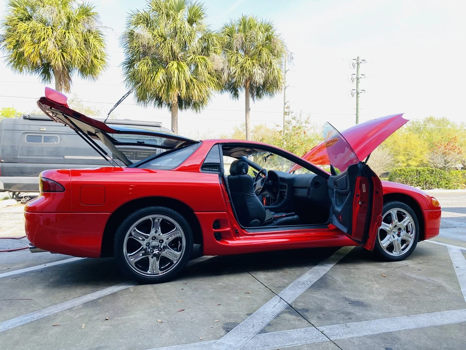 1995 Mitsubishi 3000GT Series 2 - Image 16 of 31