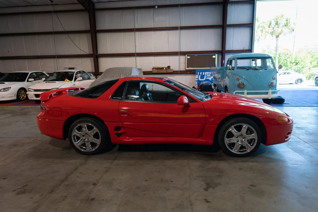 1995 Mitsubishi 3000GT Series 2 - Image 14 of 31