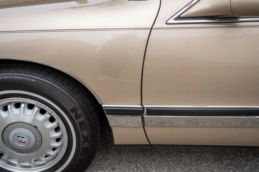 1996 Buick Roadmaster - Image 18 of 31