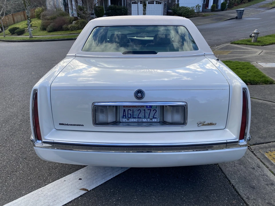 1996 Cadillac DeVille 7th Gen - Image 5 of 31