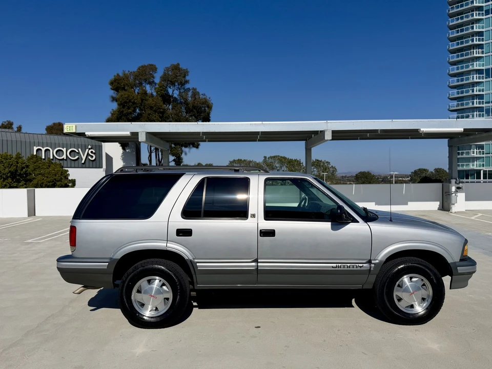 1996 GMC S-15 Jimmy 2nd Gen - Image 23 of 31