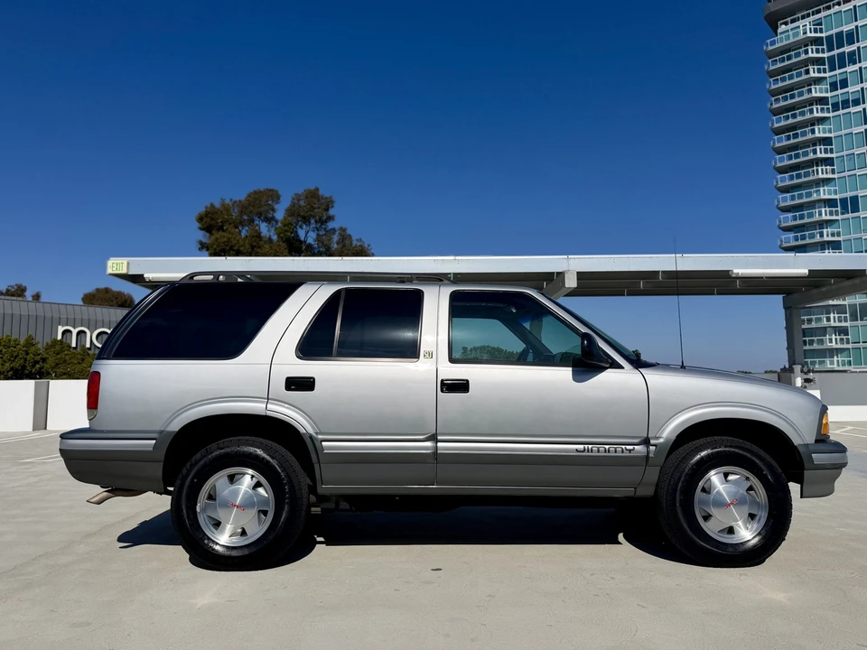 1996 GMC S-15 Jimmy 2nd Gen - Image 24 of 31
