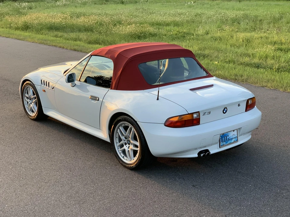 1997 BMW Z3 Roadster - Image 19 of 31